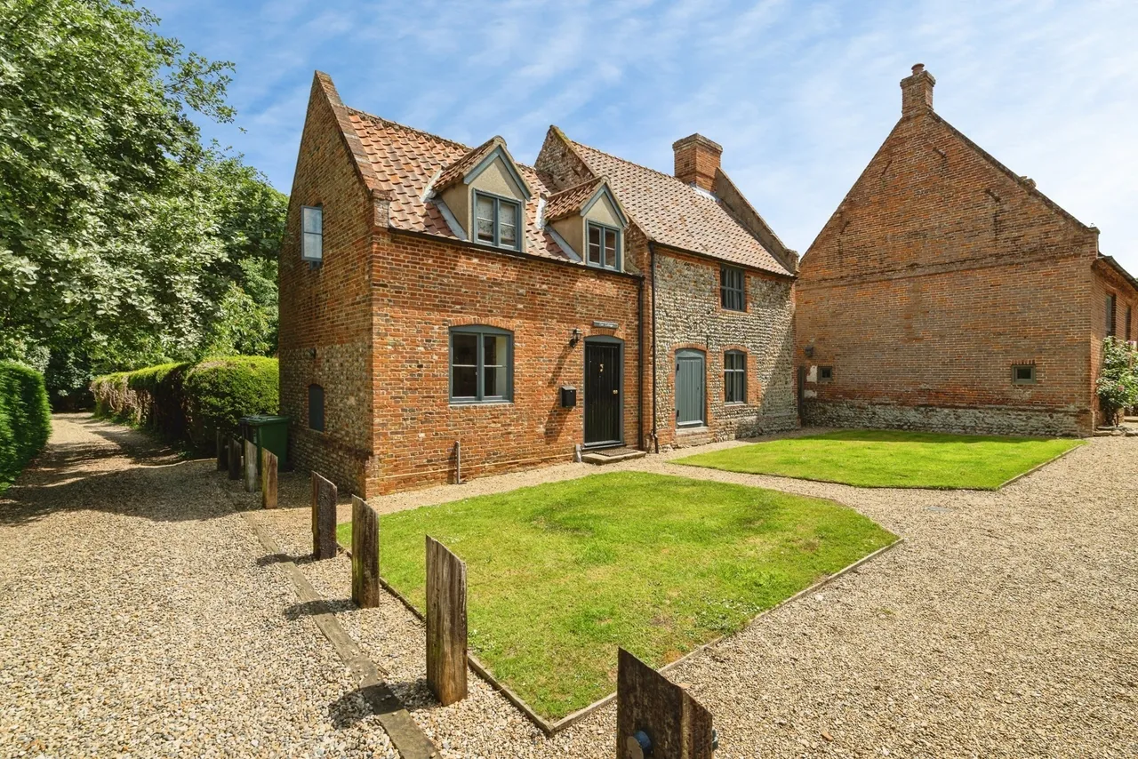 Heath Road, Crostwight, North Walsham, Norfolk, NR28, photo 21