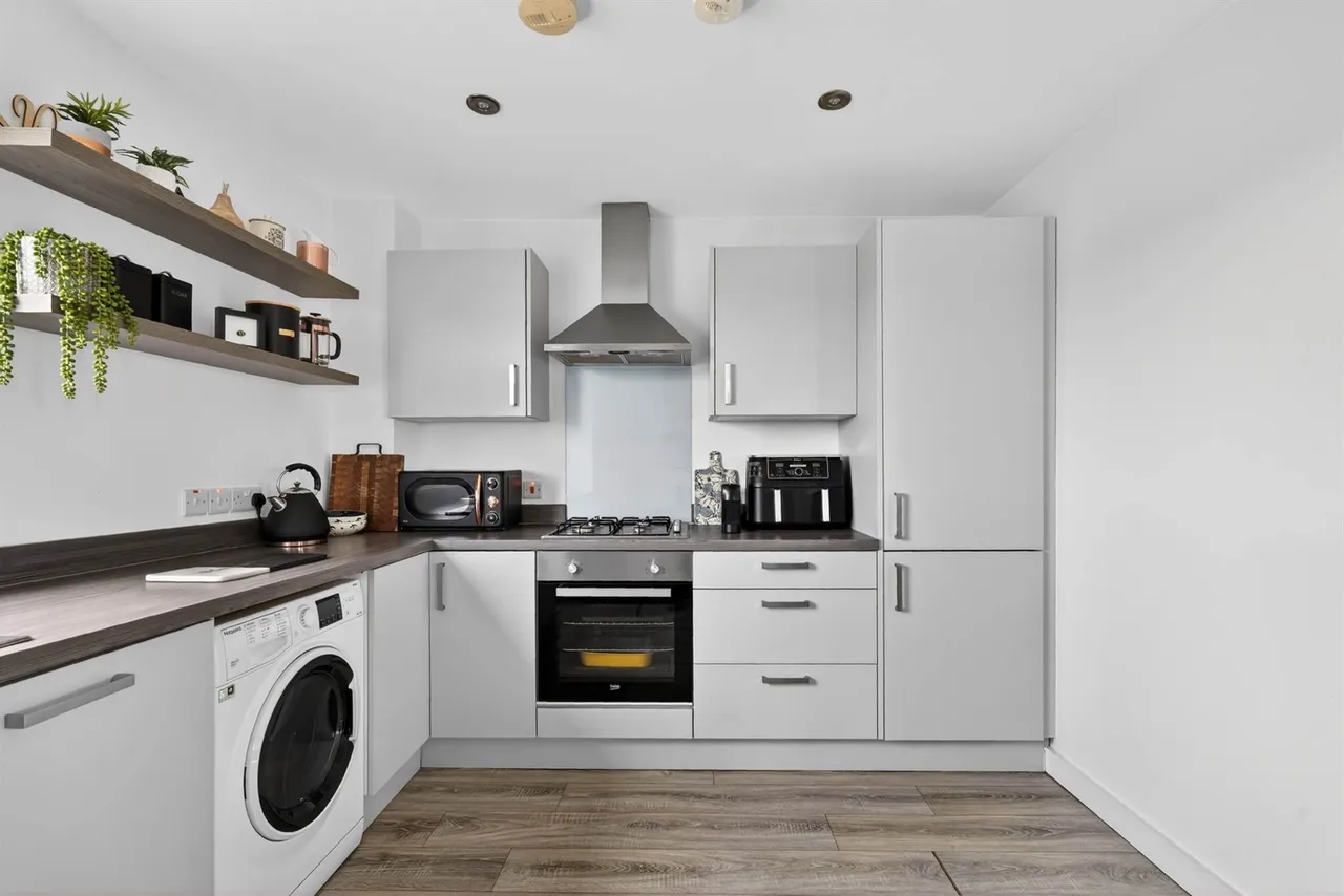 Bridge End, Belfast, BT5, photo 14