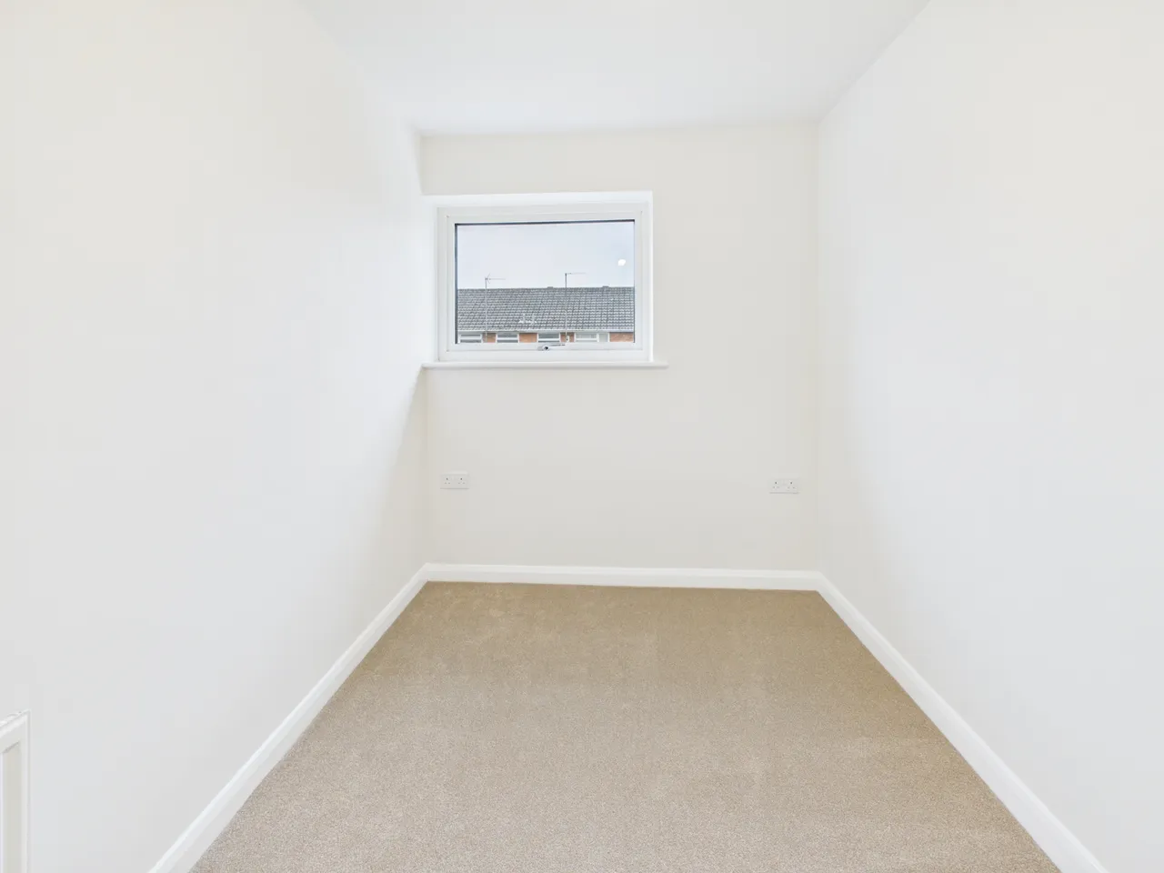 Atherstone Close, Cheltenham, GL51, photo 18