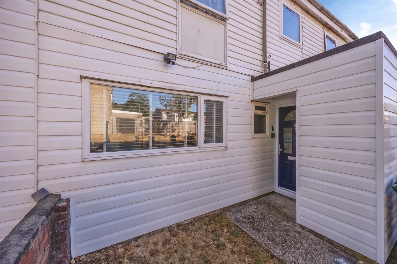 Curlew Gardens, Waterlooville, PO8, photo 12