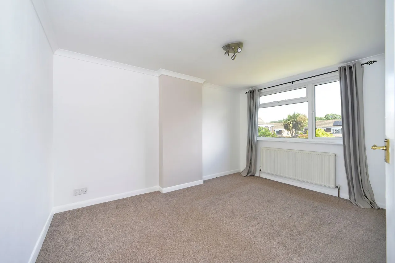 Fawley Close, Cranleigh, GU6, photo 7