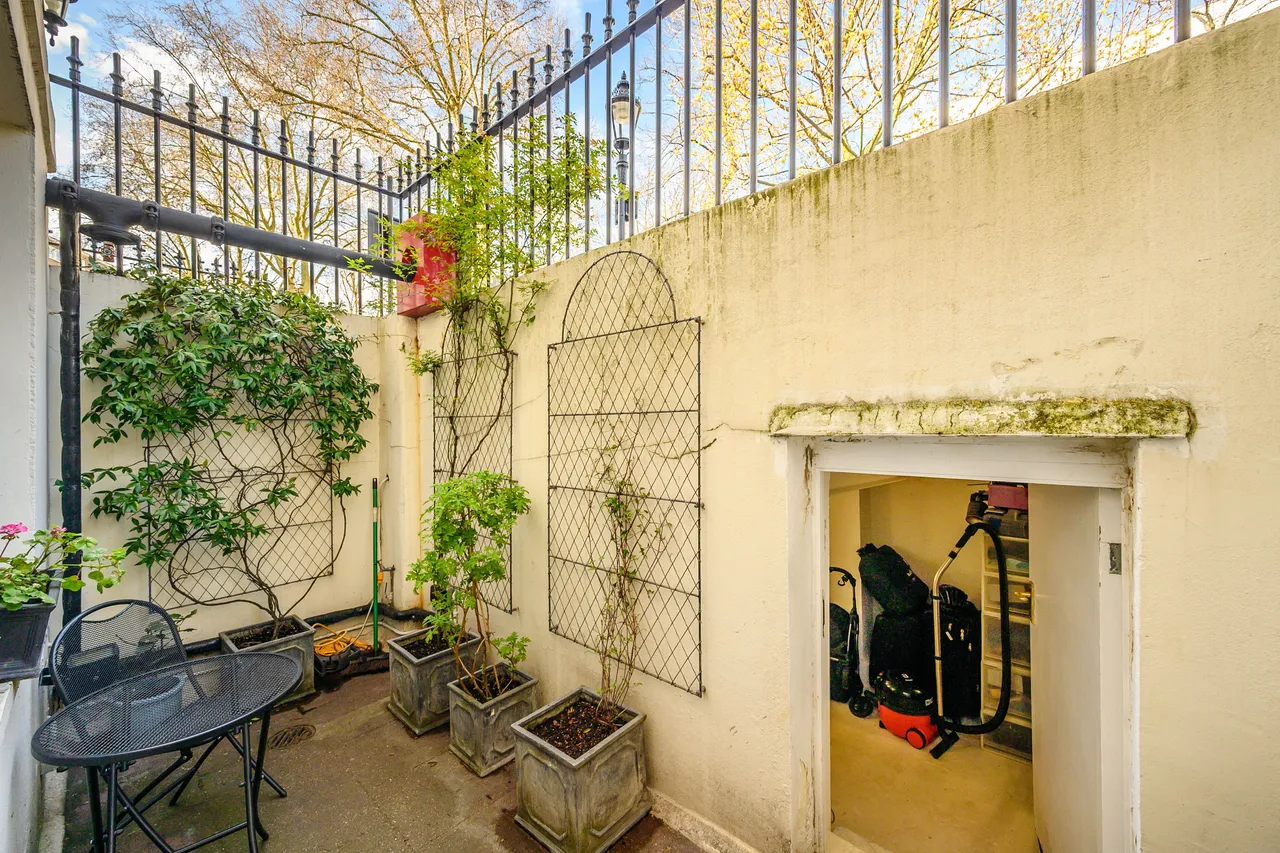 London, SW7, photo 13