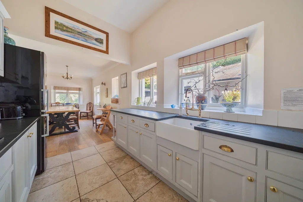 Rayrigg Road, Windermere, LA23, photo 12
