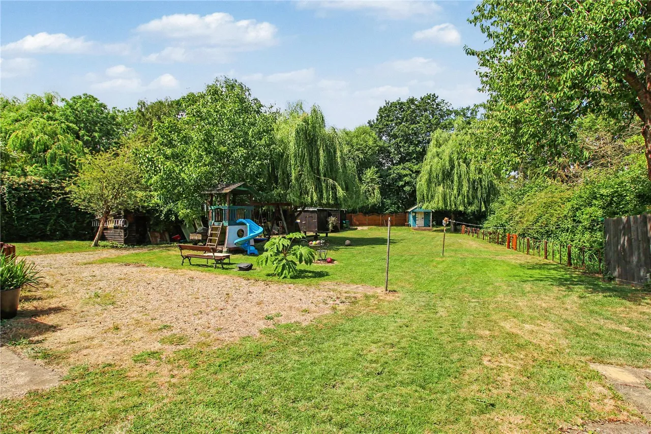 The Street, Heveningham, IP19, photo 24