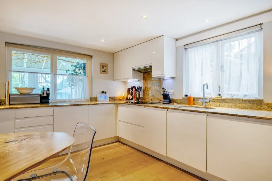 Parklands, Guildford, GU5, photo 9