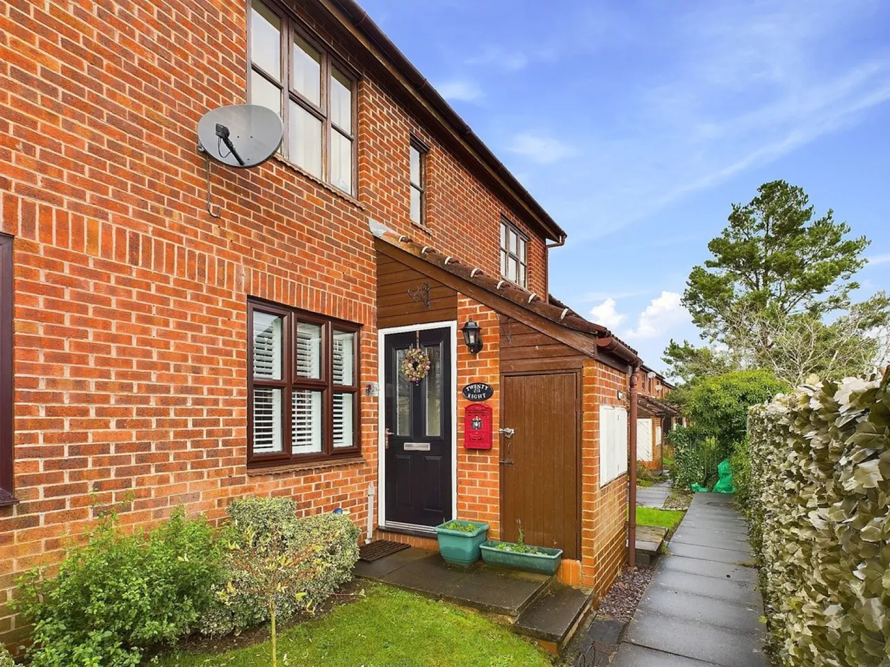 2 bed flat for sale, Gleneagles Drive, Stafford, ST16
