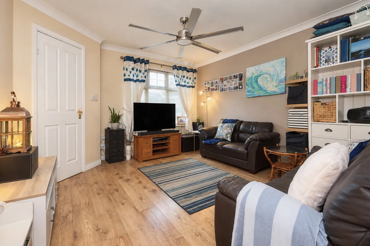 Pitfield Close, Fenstanton, PE28, photo 5