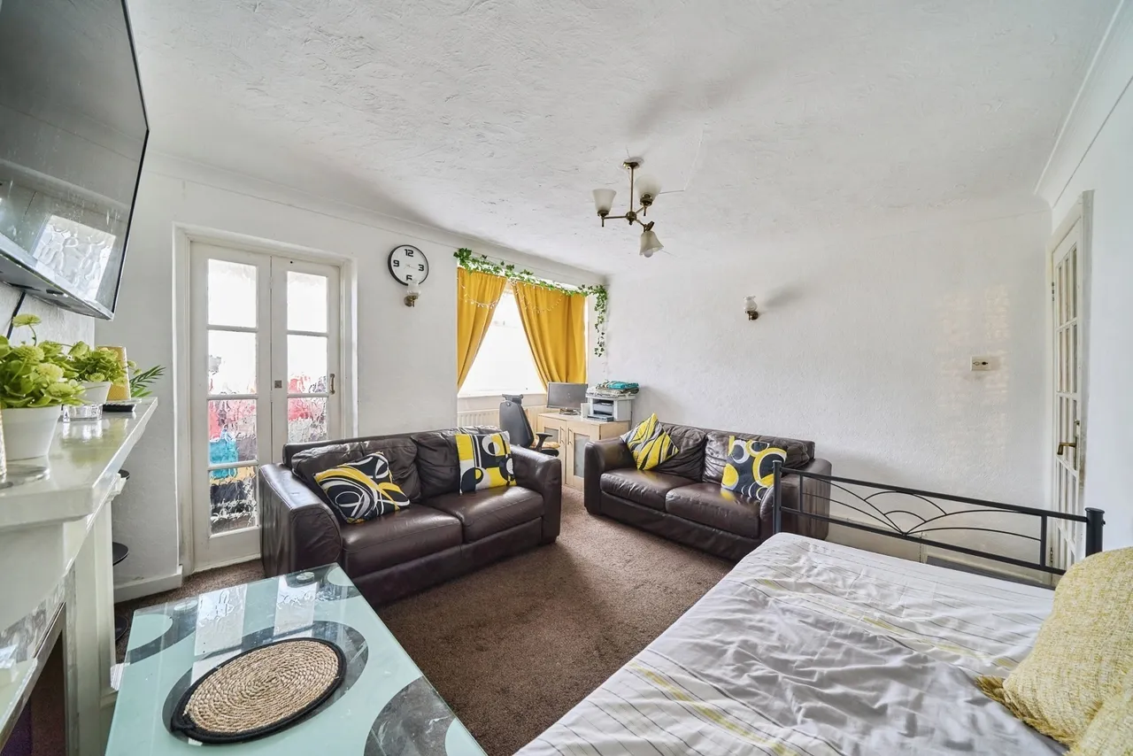 Whiting Avenue, BARKING, Essex, IG11, photo 5