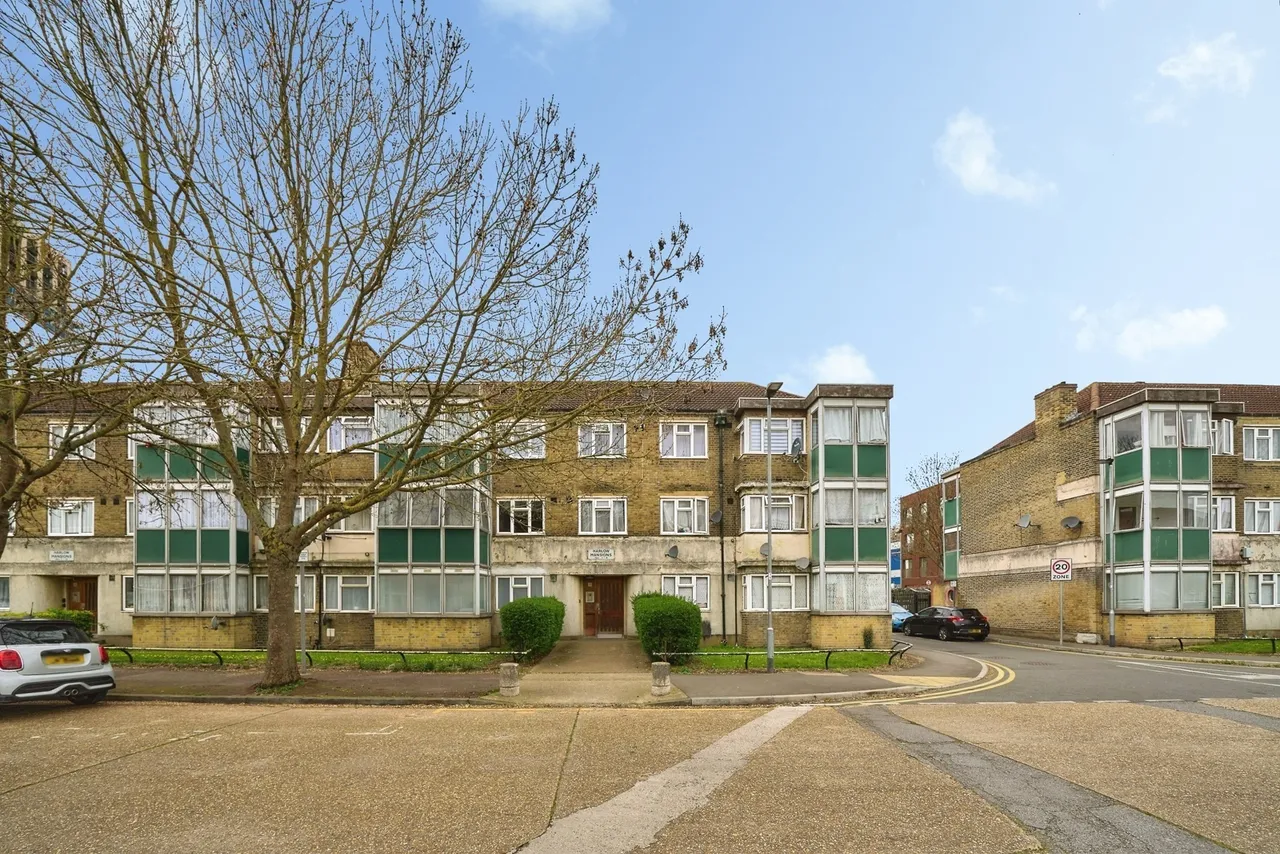 Whiting Avenue, BARKING, Essex, IG11, photo 4