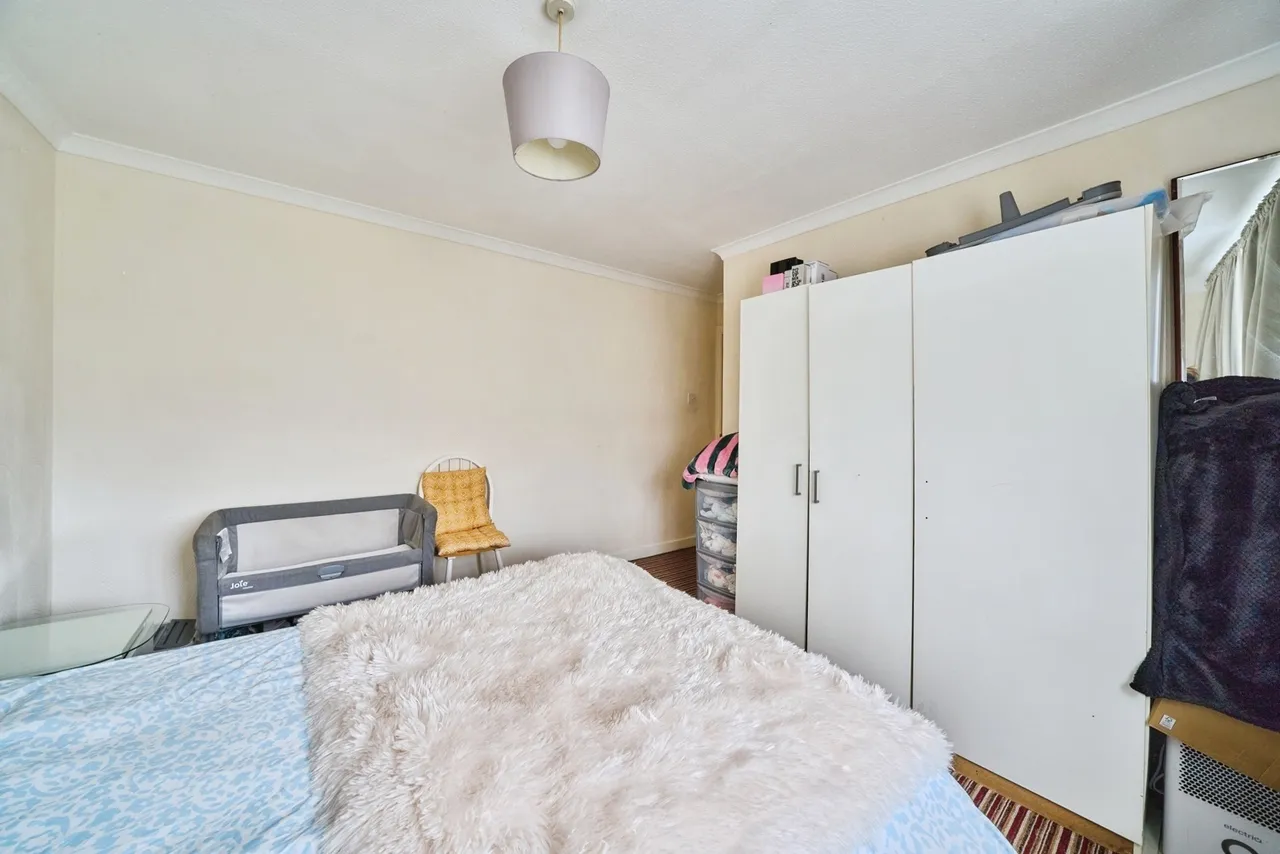 Whiting Avenue, BARKING, Essex, IG11, photo 13