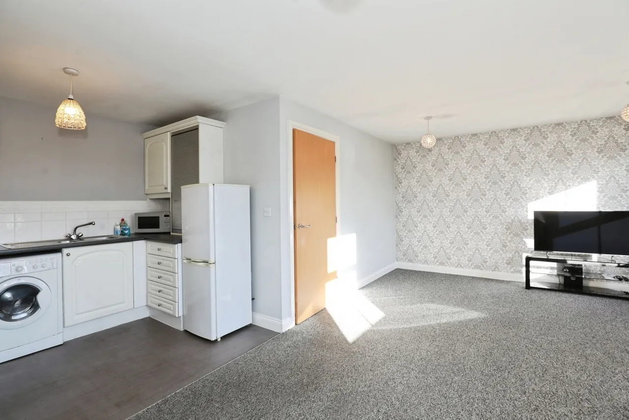 Wharton Road, Winsford, Cheshire, CW7, photo 4
