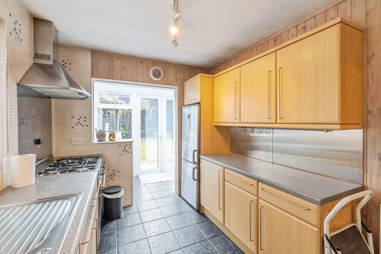 Herkomer Road, Bushey, photo 3