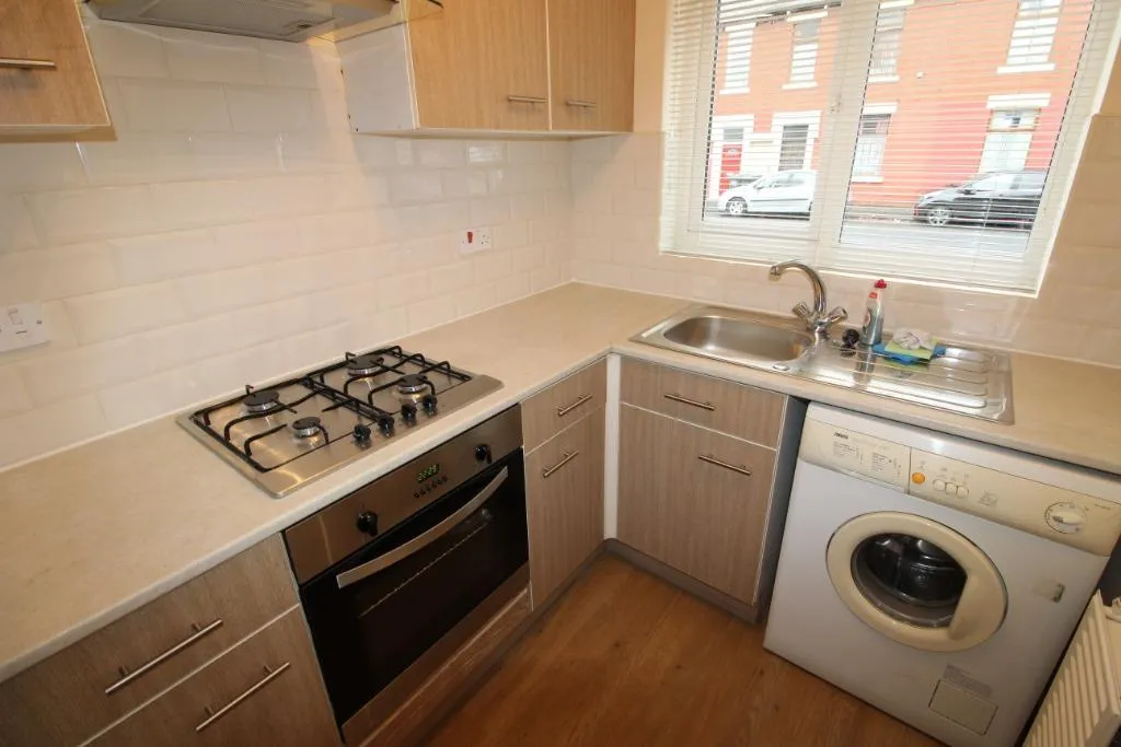 Shelley Road, Ashton on Ribble, PR2, photo 3