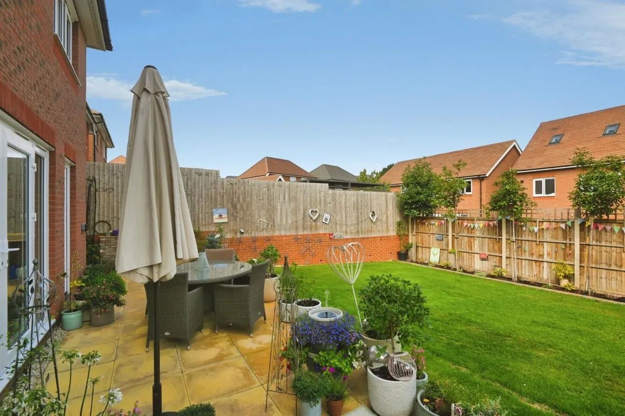 Lapley Avenue, Tamworth, B77, photo 26