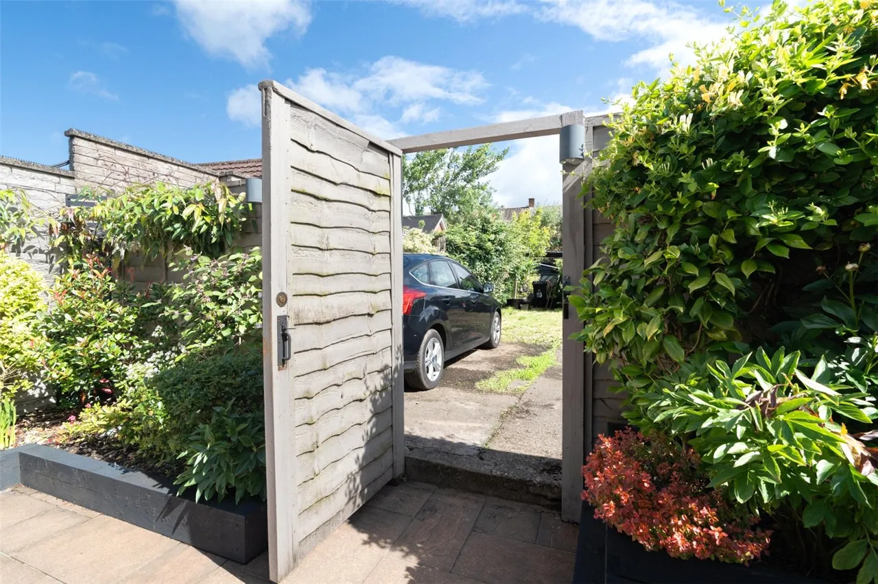 Leigh Road, Wimborne, Dorset, BH21, photo 12