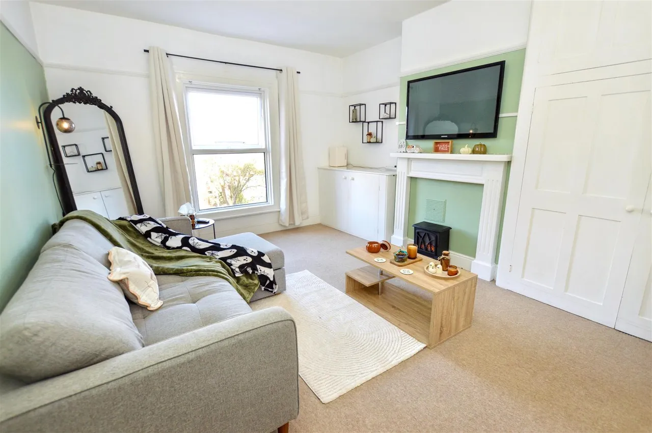 South Street, Sheringham, NR26, photo 2