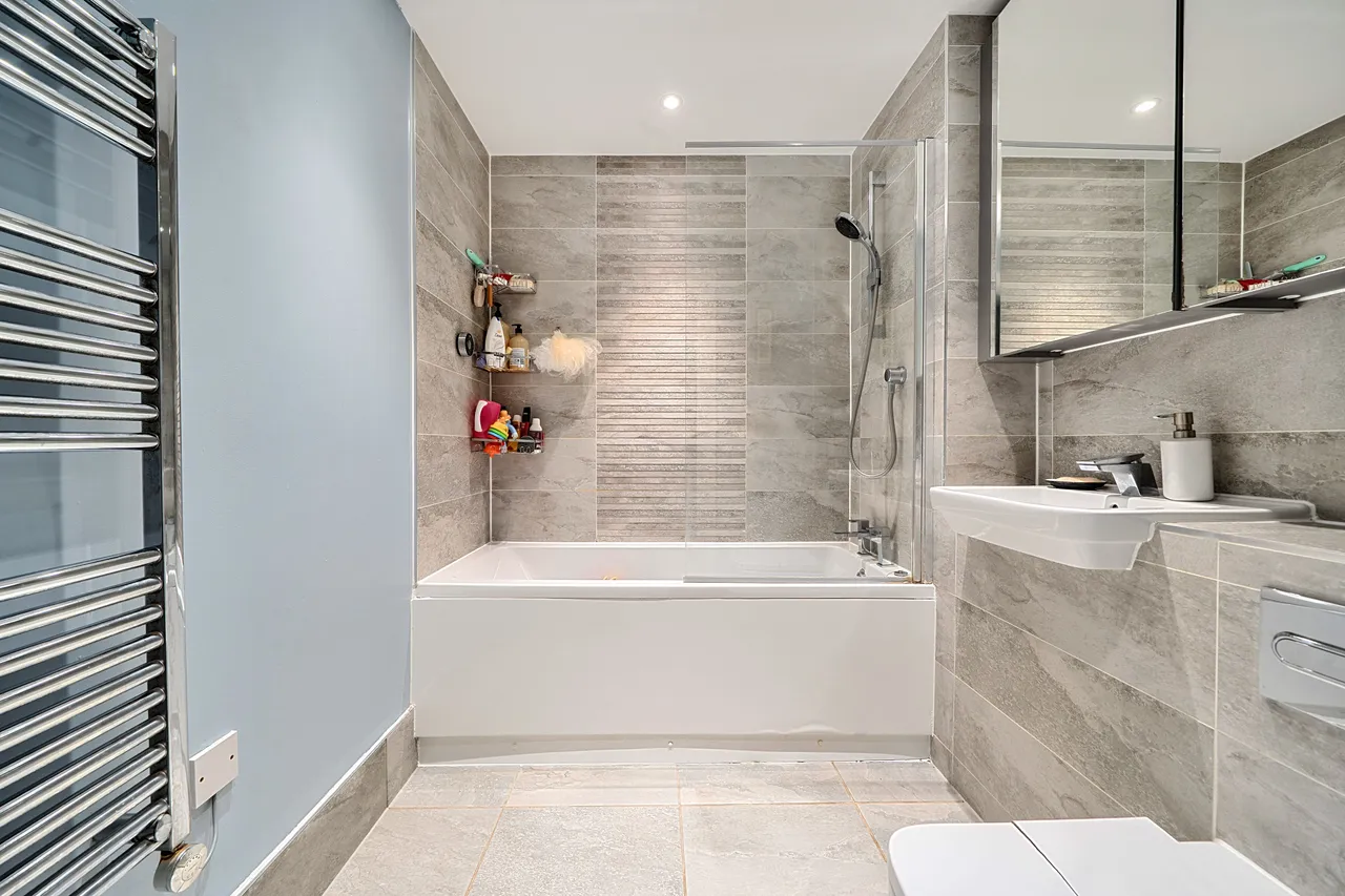 Isleworth, TW7, photo 8