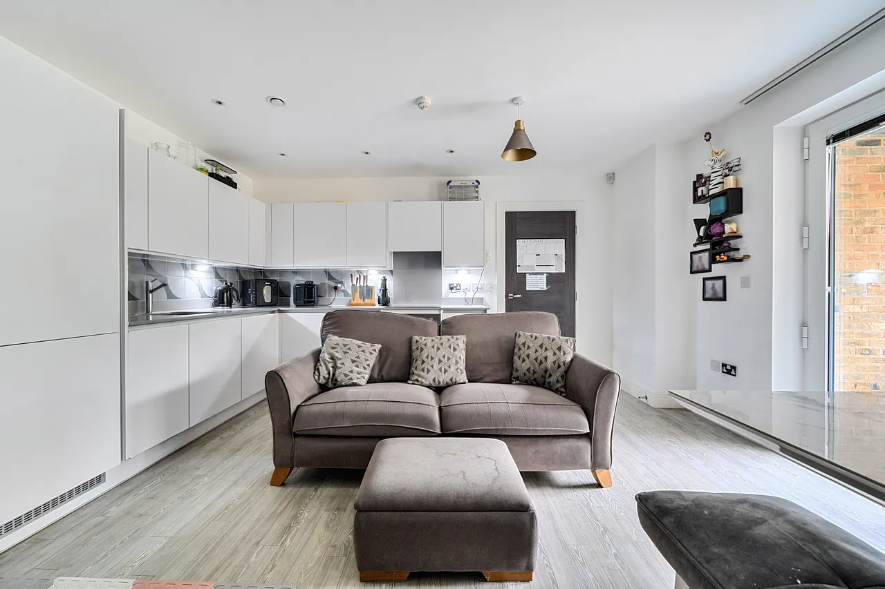 Isleworth, TW7, photo 19