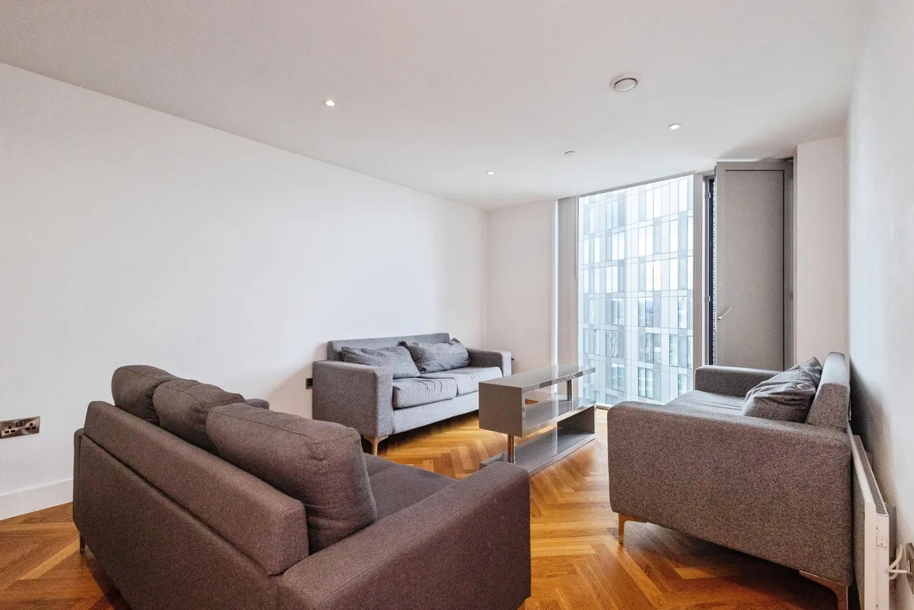 Owen Street, Manchester, M15, photo 2