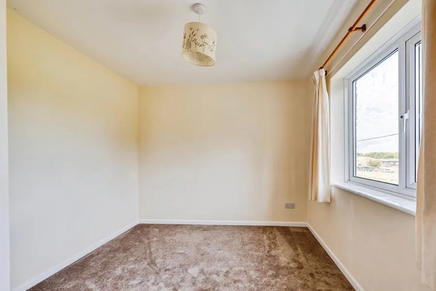 Hatt Common, East Woodhay, RG20, photo 10
