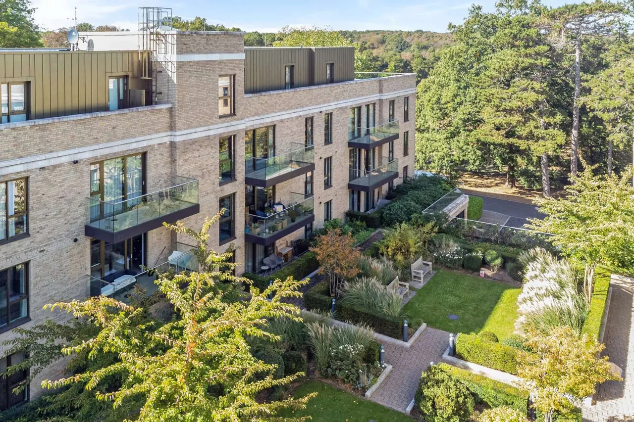 Daffodil Crescent, Barnet, EN4, photo 14