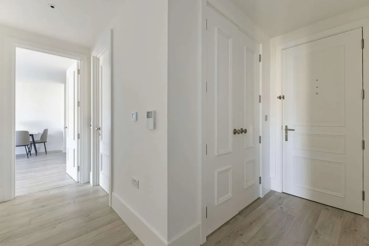 Daffodil Crescent, Barnet, EN4, photo 4