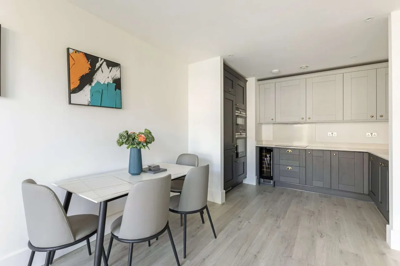 Daffodil Crescent, Barnet, EN4, photo 7