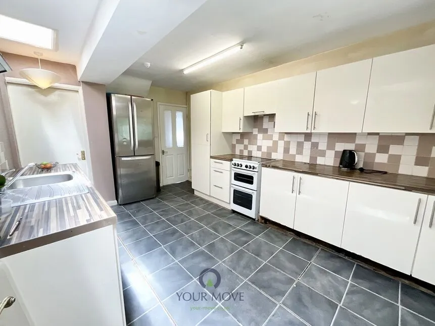 Bracken Grove, Catshill, Worcestershire, B61, photo 6