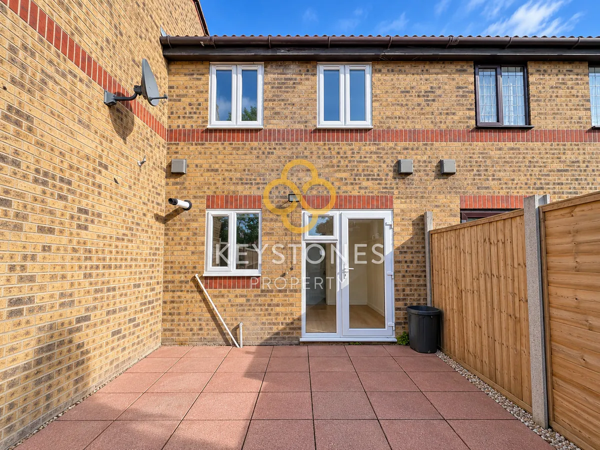 Aldington Close, Dagenham, RM8, photo 10