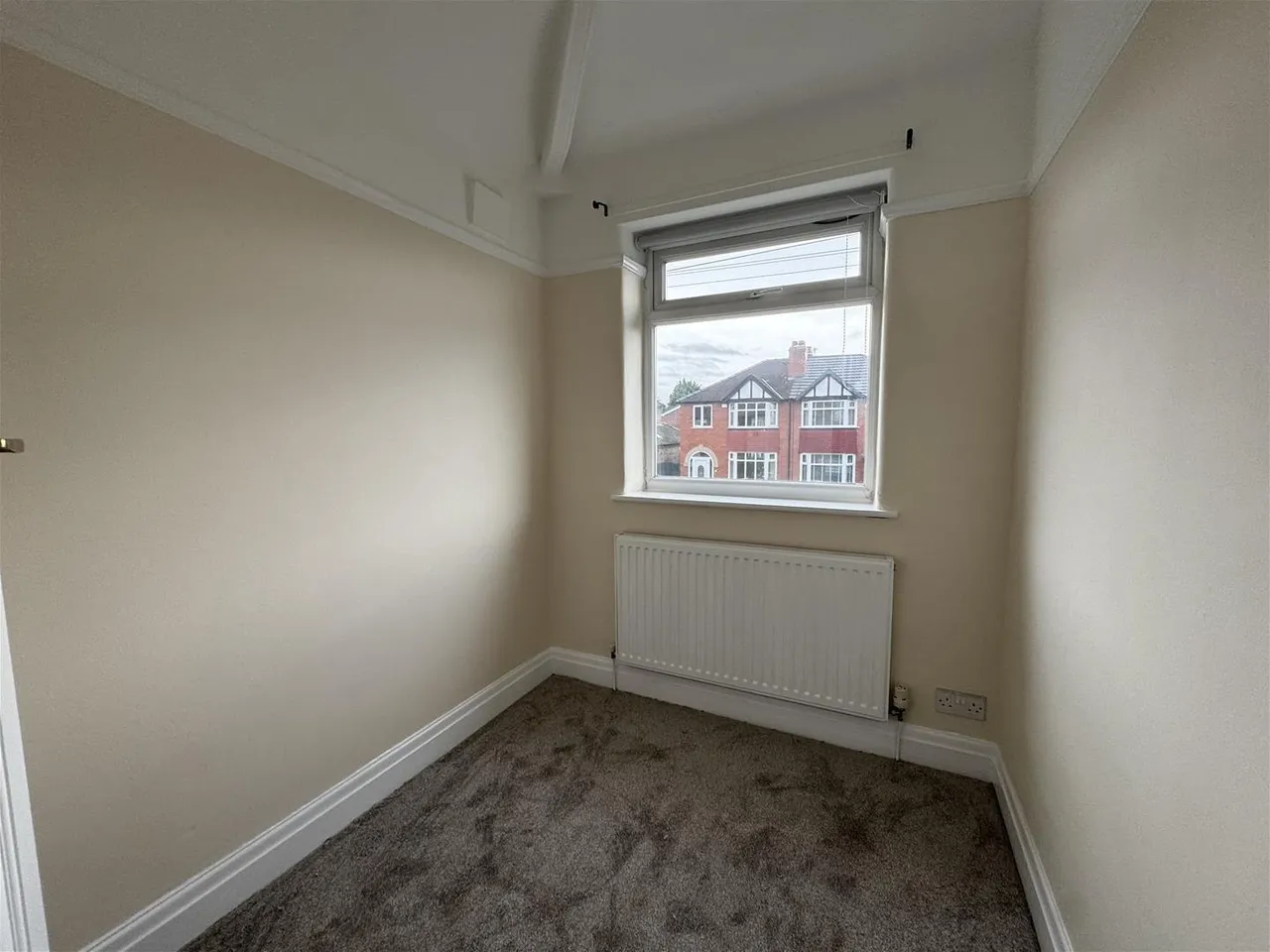 Perry Road, Timperley, WA15, photo 10