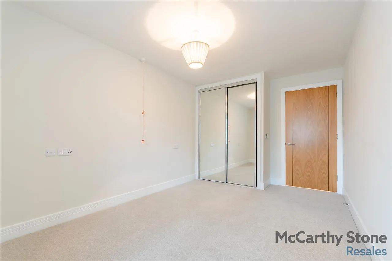 St. Georges Road, Cheltenham, GL50, photo 11