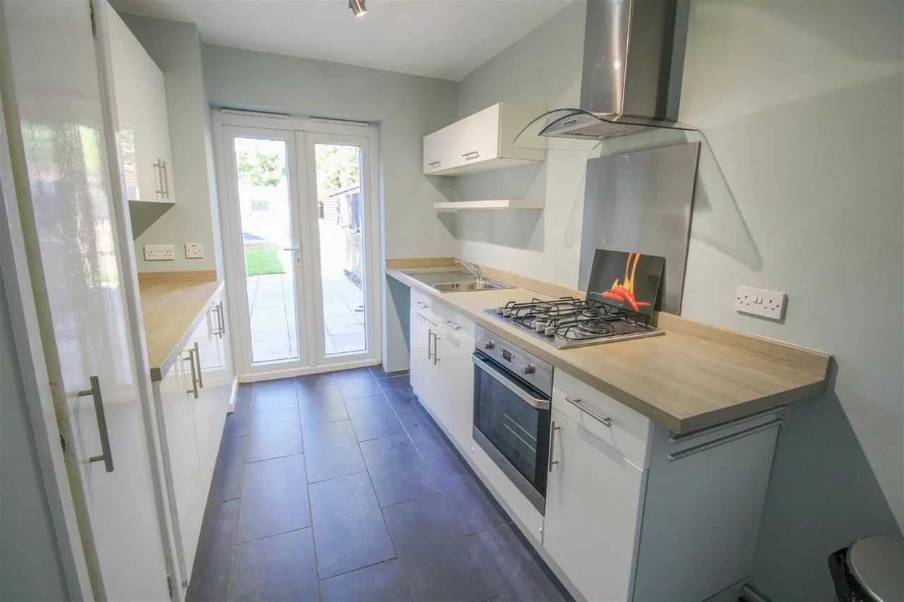 North Grove, Harlow, CM18, photo 4