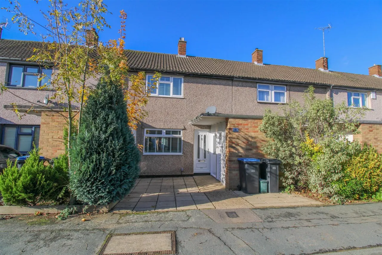 2 bed house to rent, North Grove, Harlow, CM18