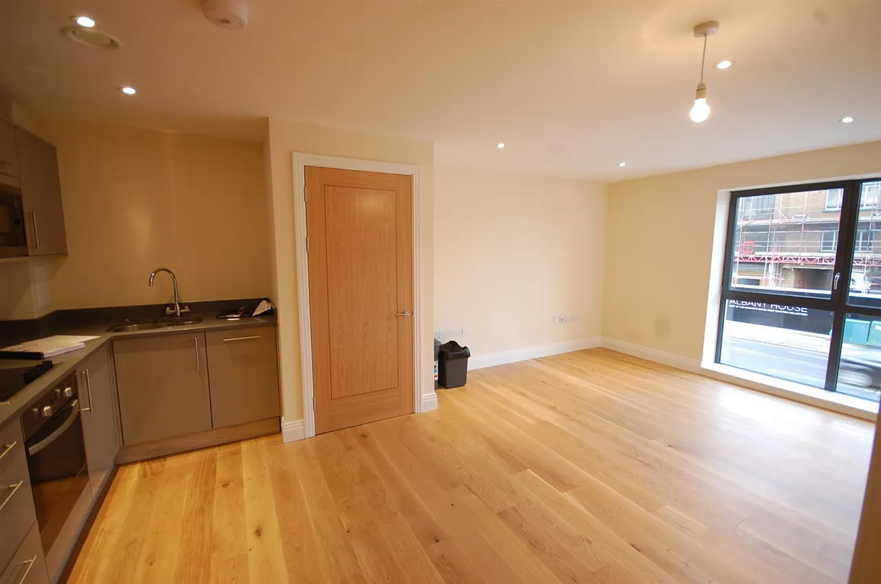 Garden Court, 70 Station Road, West Drayton, UB7 7FA, photo 7
