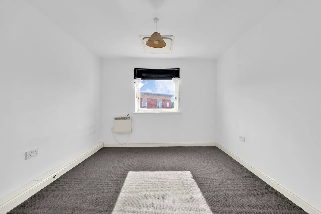 43 Albatross Close, Beckton, London, E6 5NX, photo 9