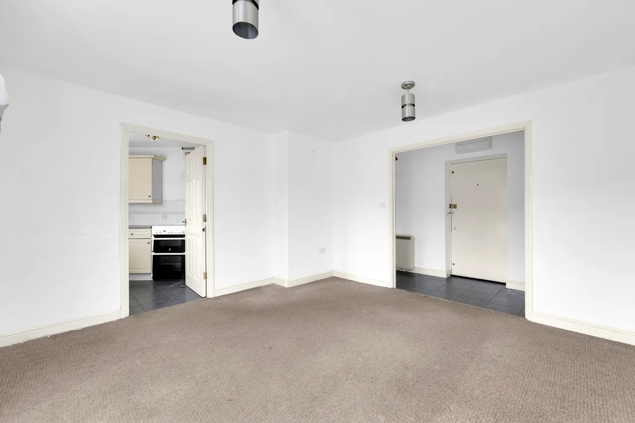 43 Albatross Close, Beckton, London, E6 5NX, photo 6