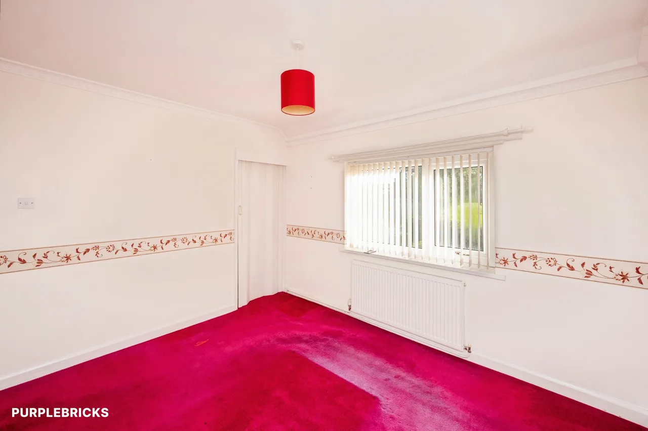 St. Leonards Place, Alfreton, DE55, photo 9