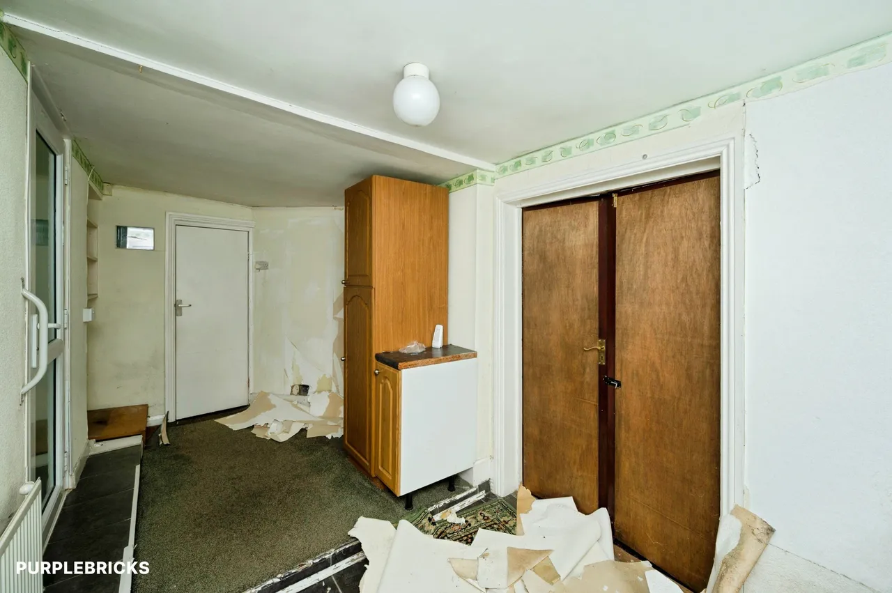 St. Leonards Place, Alfreton, DE55, photo 11