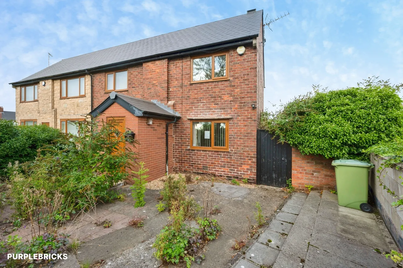 3 bed house for sale, St. Leonards Place, Alfreton, DE55