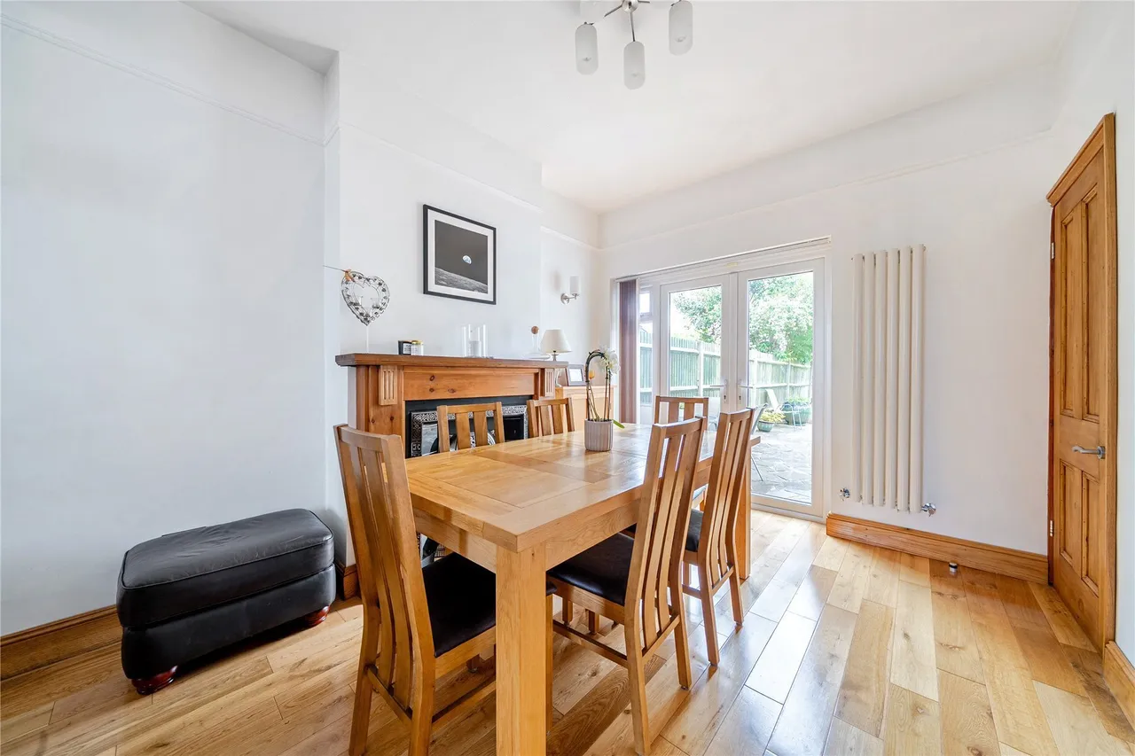 Derry Downs, Orpington, BR5, photo 20