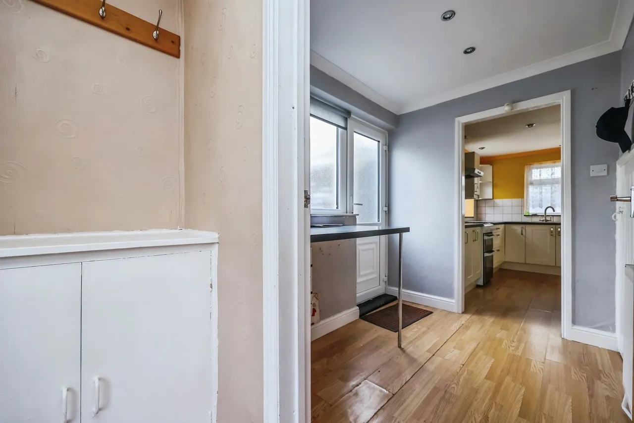 Bransdale Road, Nottingham, Nottinghamshire, NG11, photo 4