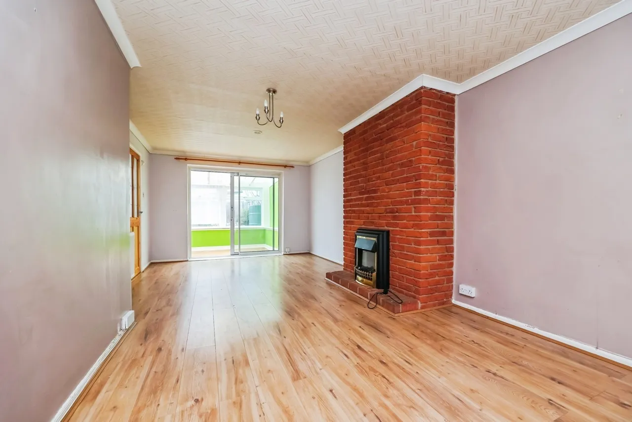 Bransdale Road, Nottingham, Nottinghamshire, NG11, photo 3