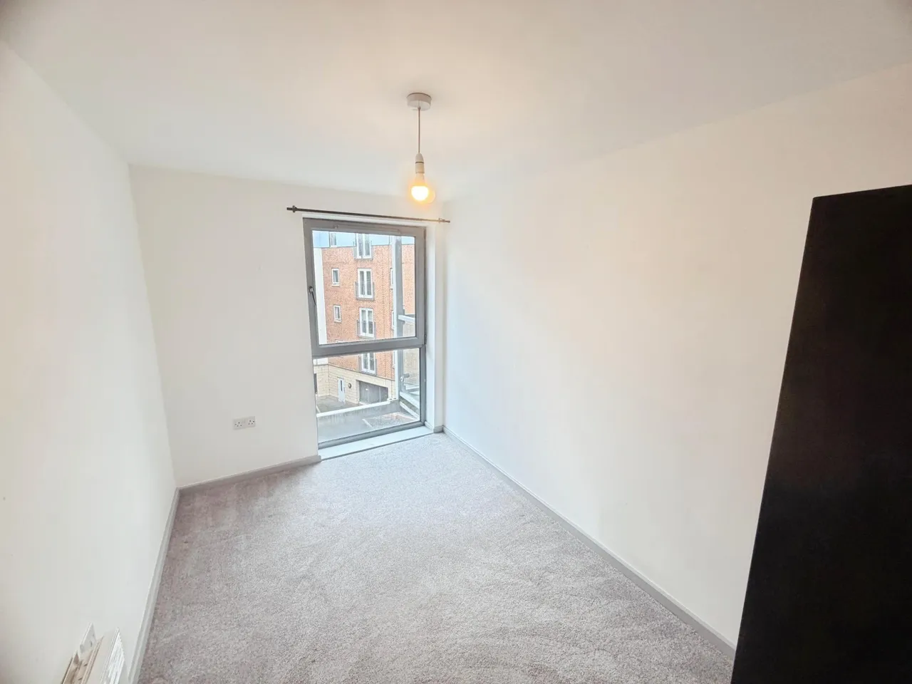 Elmira Way, Salford, M5, photo 4