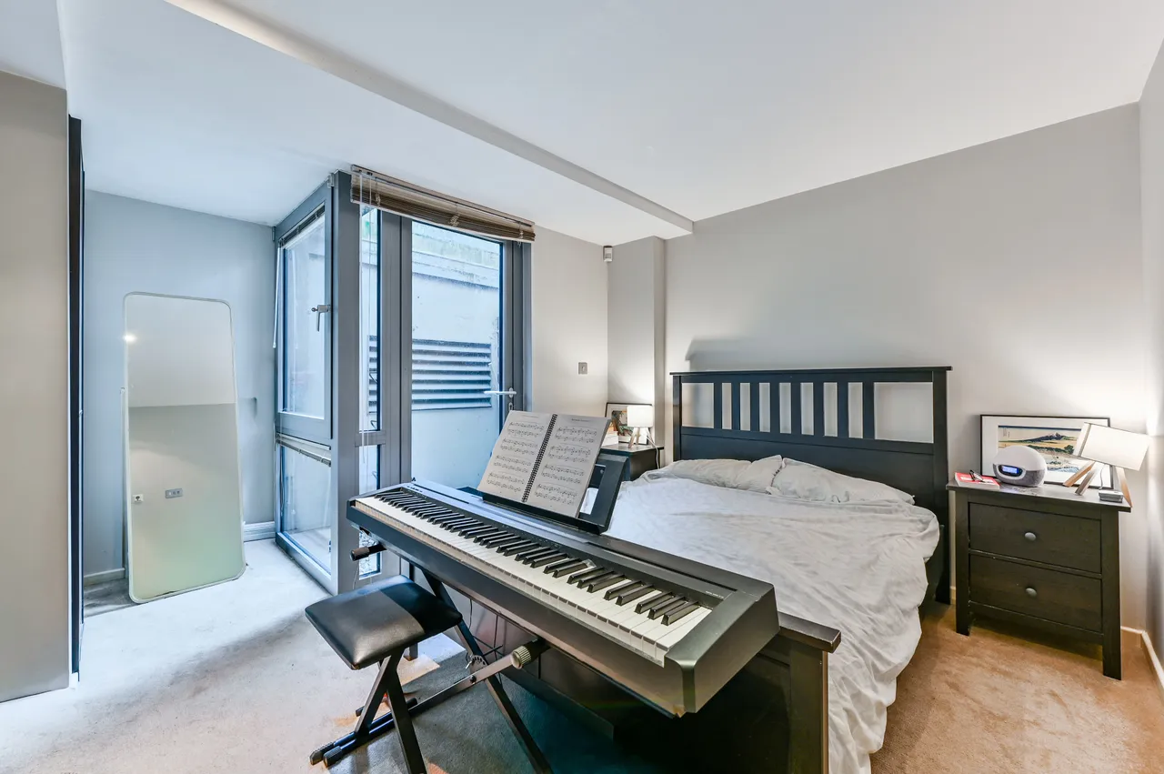 Apartment 2, 9 Blackthorn Avenue, London, photo 3
