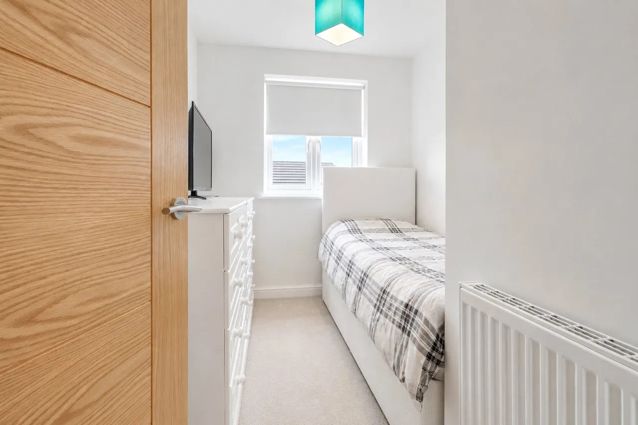 Roe Close, South Molton, EX36, photo 10