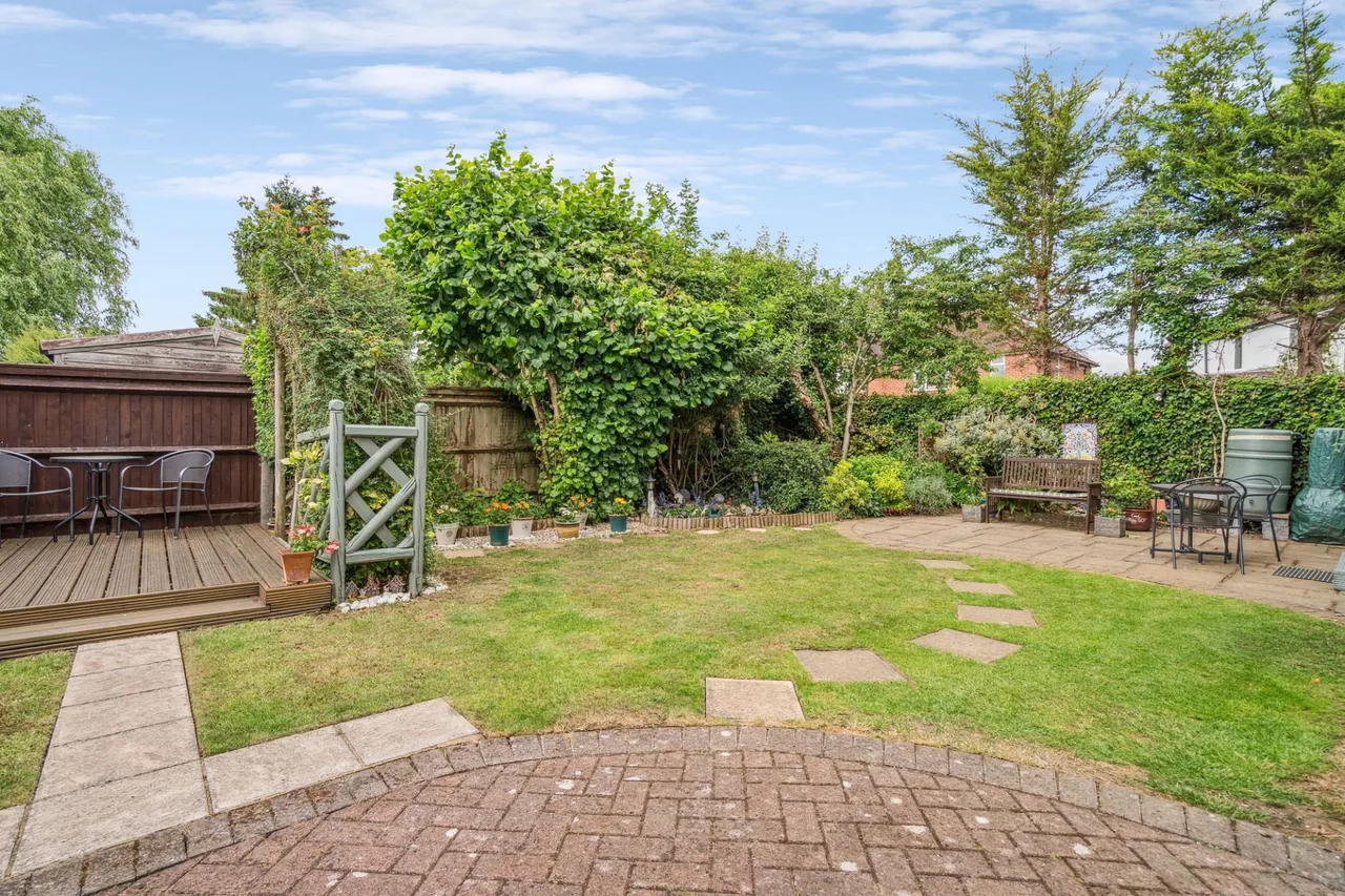 Ivins Road, Beaconsfield, HP9, photo 4