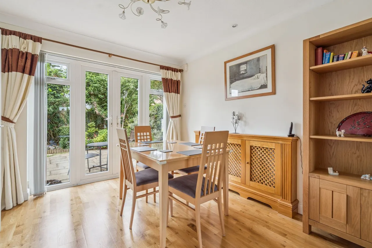Ivins Road, Beaconsfield, HP9, photo 10