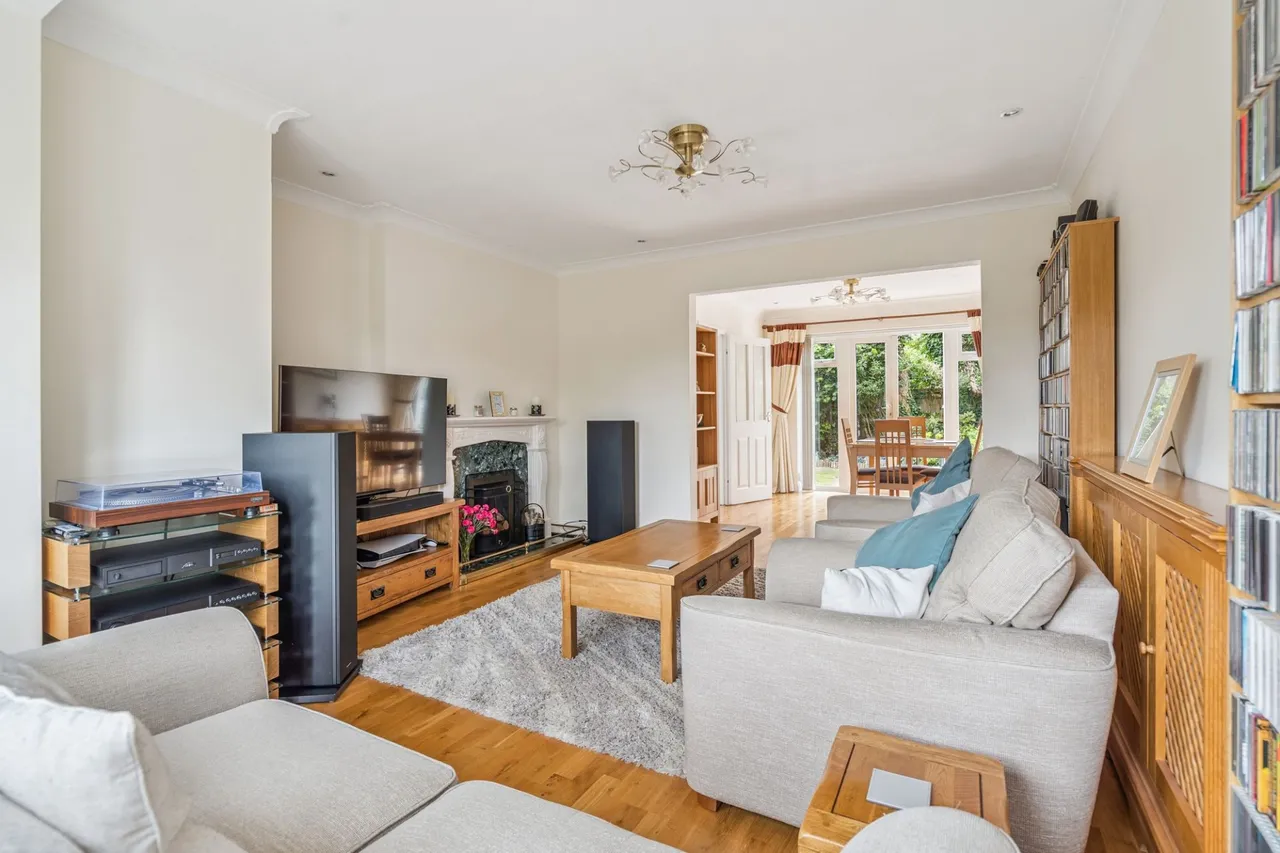 Ivins Road, Beaconsfield, HP9, photo 6