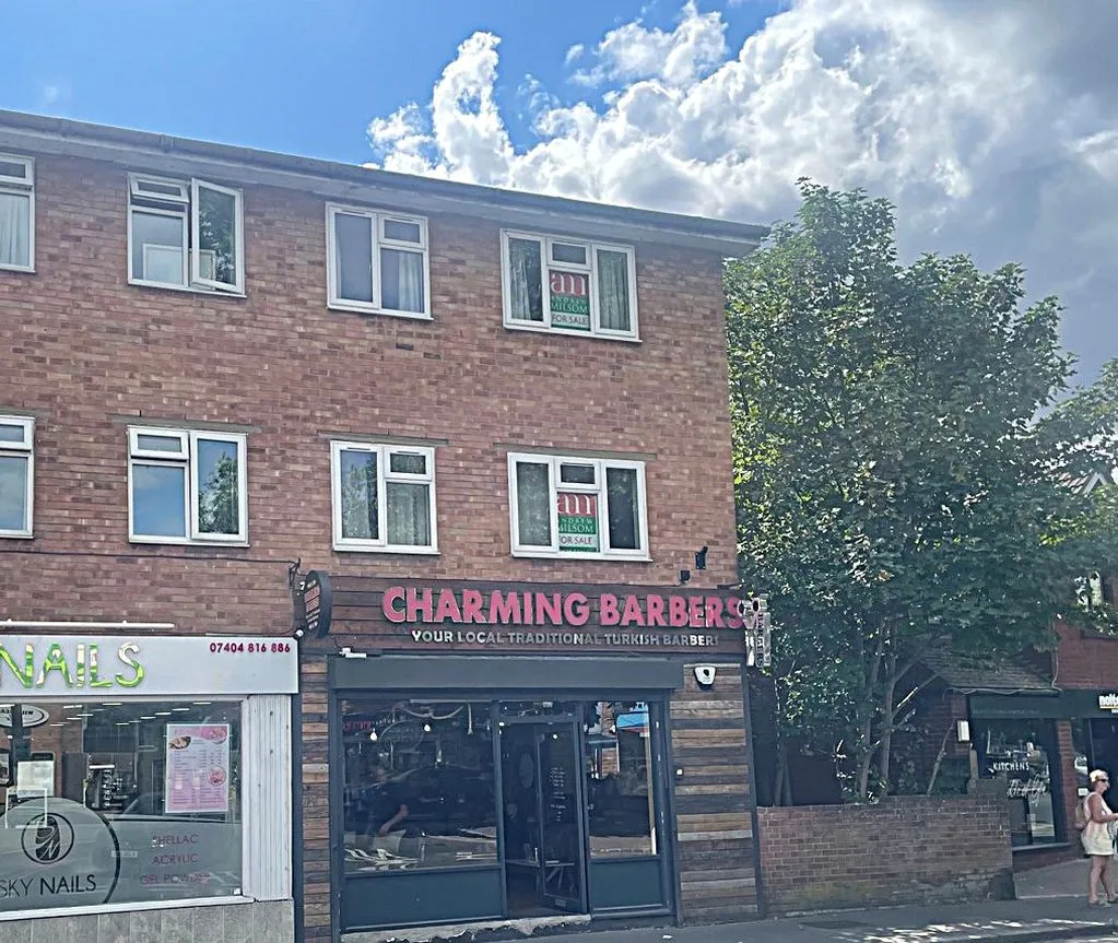 The Parade, Bourne End SL8 5SB, photo 5