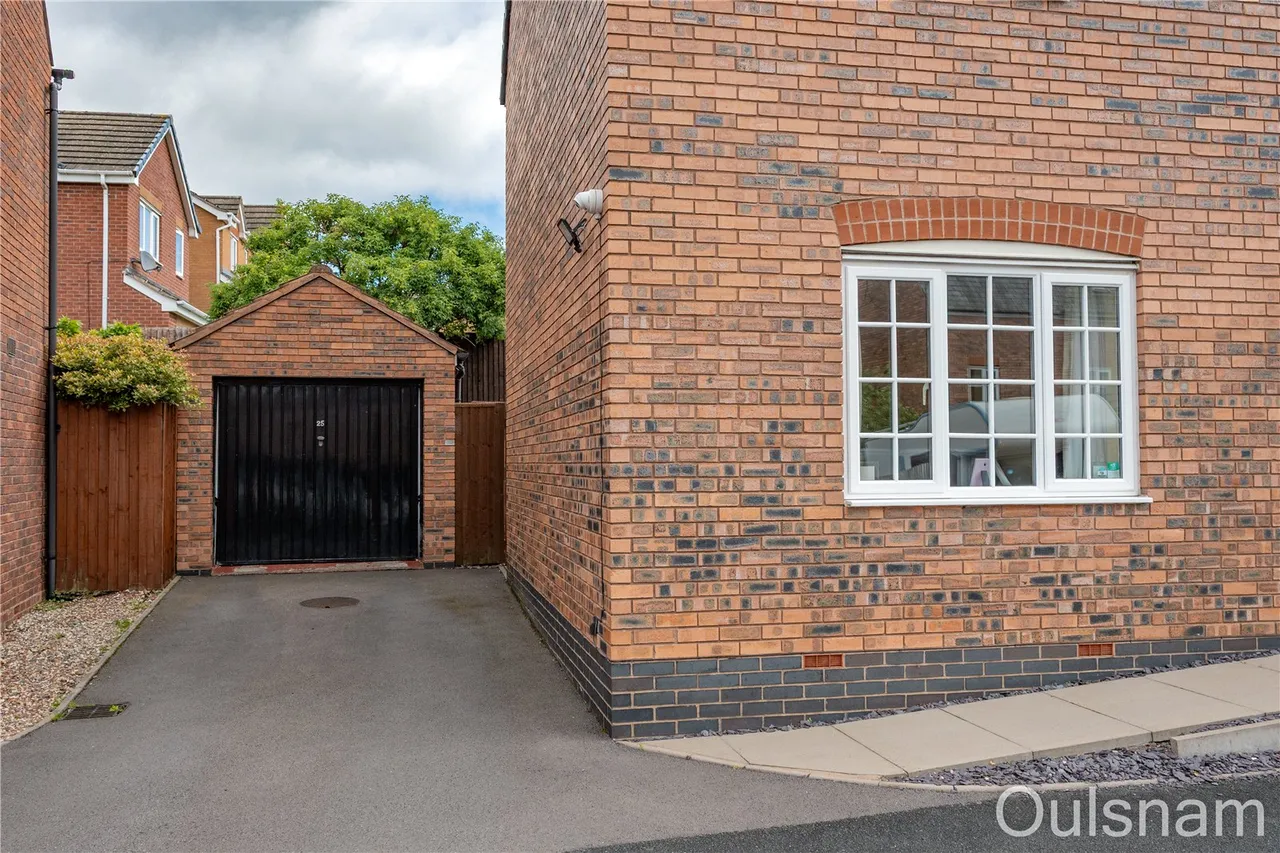 Garrick Road, Bromsgrove, Worcestershire, B60 2TH, photo 20